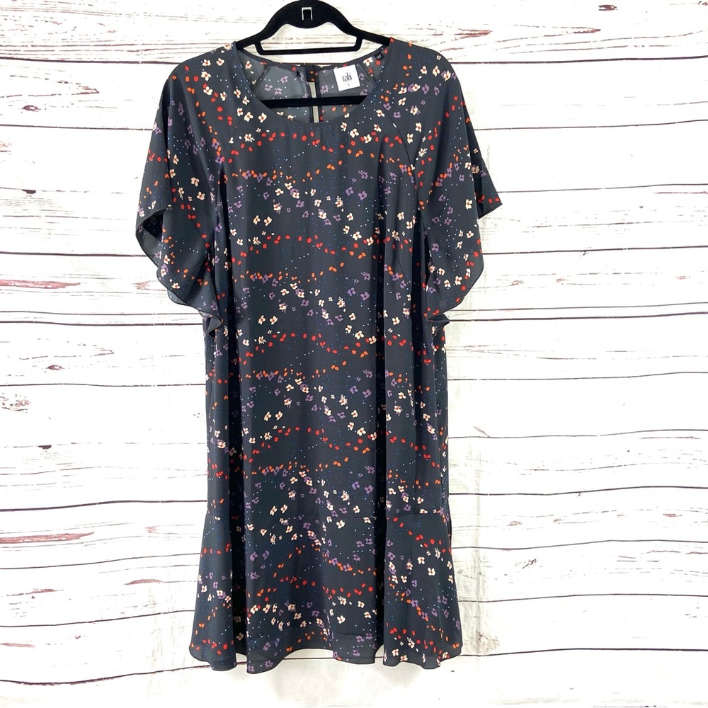 Cabi Dress‎ Size L Grey Floral Chiffon Flutter Sleeve Flounce Hem Lightweight.